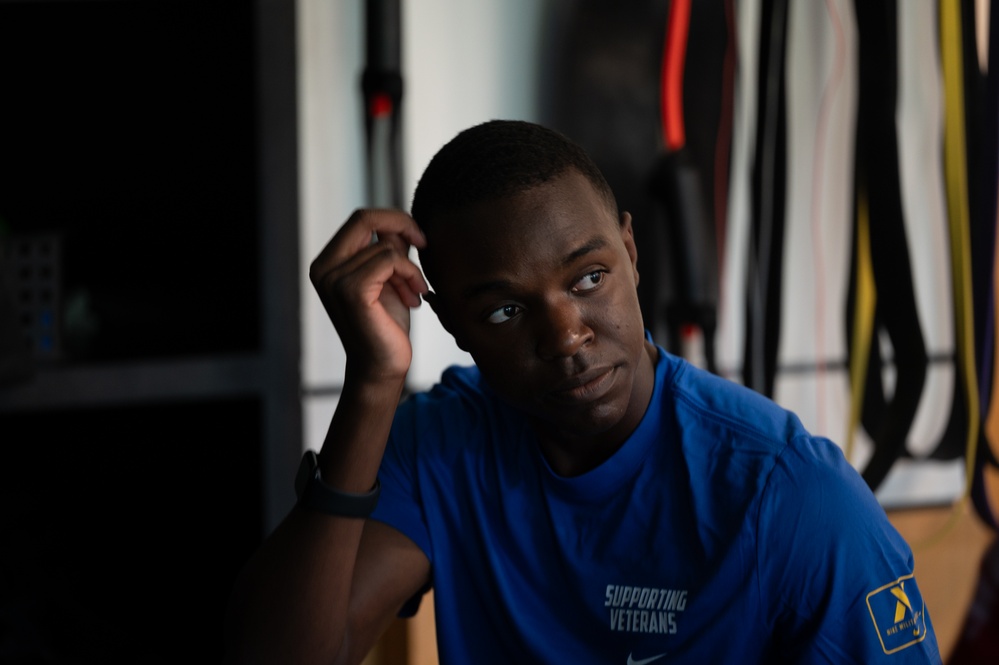 Wounded Warrior Regiment Members participate in a warrior athlete reconditioning program training camp at Nike World Headquarters