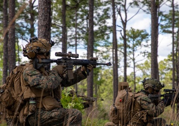 WSP ARG-24th MEU Conducts Amphibious Assault During COMPTUEX