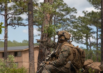 WSP ARG-24th MEU Conducts Amphibious Assault During COMPTUEX