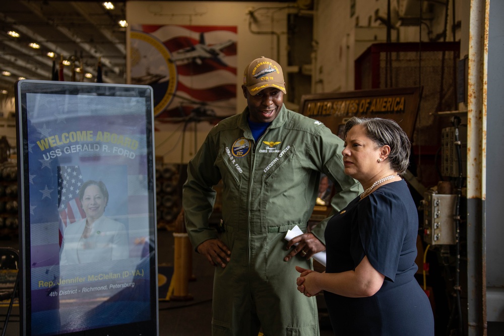 Congressional Delegation Visits Ford