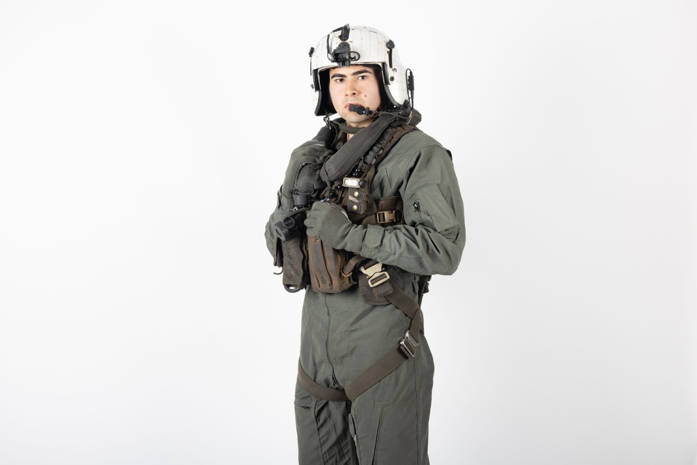 America's Airshow: Marines Pose for Content