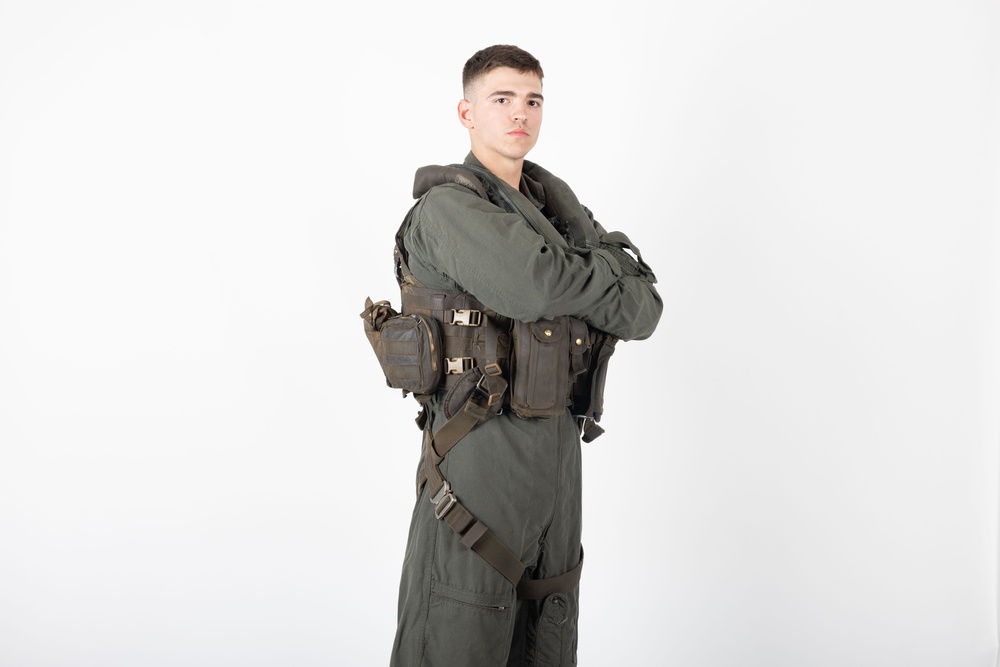 America's Airshow: Marines Pose for Content