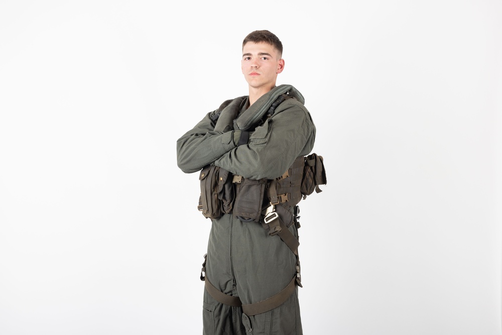America's Airshow: Marines Pose for Content