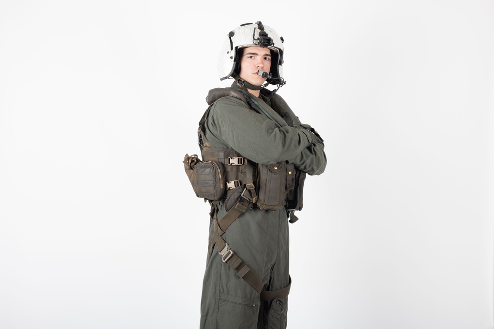 America's Airshow: Marines Pose for Content