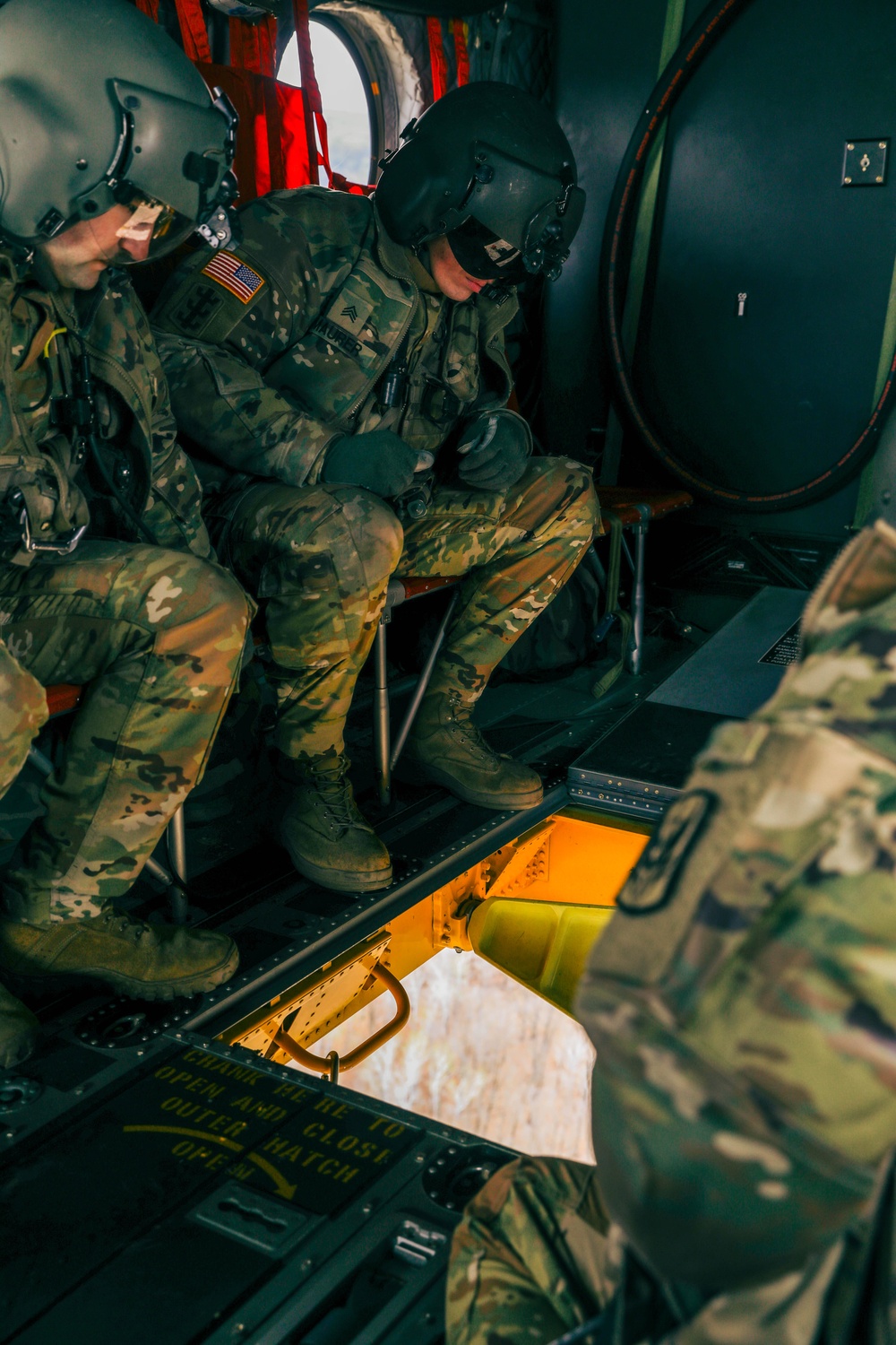 34th ECAB Conducts Helicopter Water Bucket Training with MNDNR