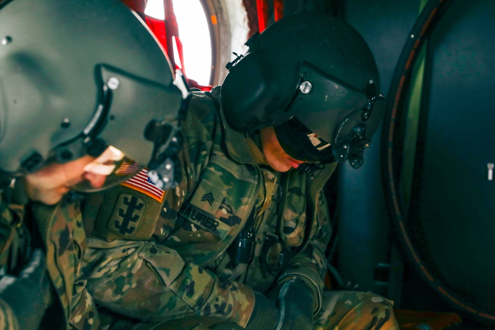 34th ECAB Conducts Helicopter Water Bucket Training with MNDNR