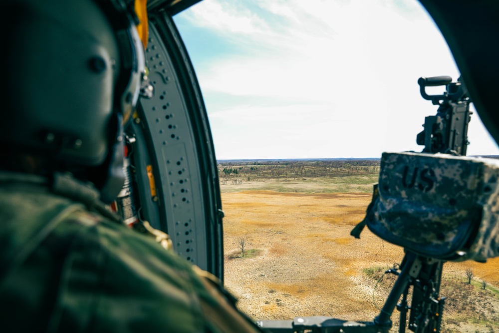 2-285th Aviation Regiment Conducts Aerial Gunnery