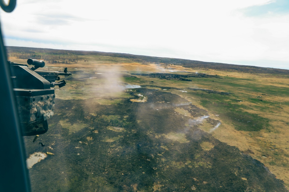 2-285th Aviation Regiment Conducts Aerial Gunnery