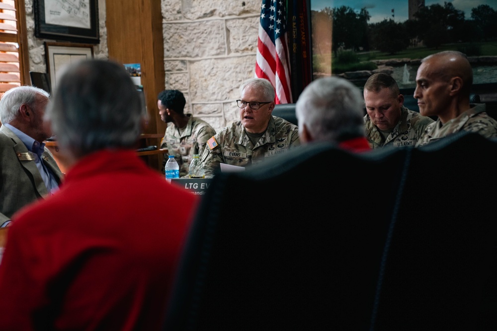 Army North command team hosts All Hands session