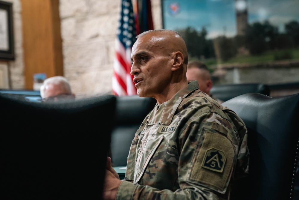 Army North command team hosts All Hands session