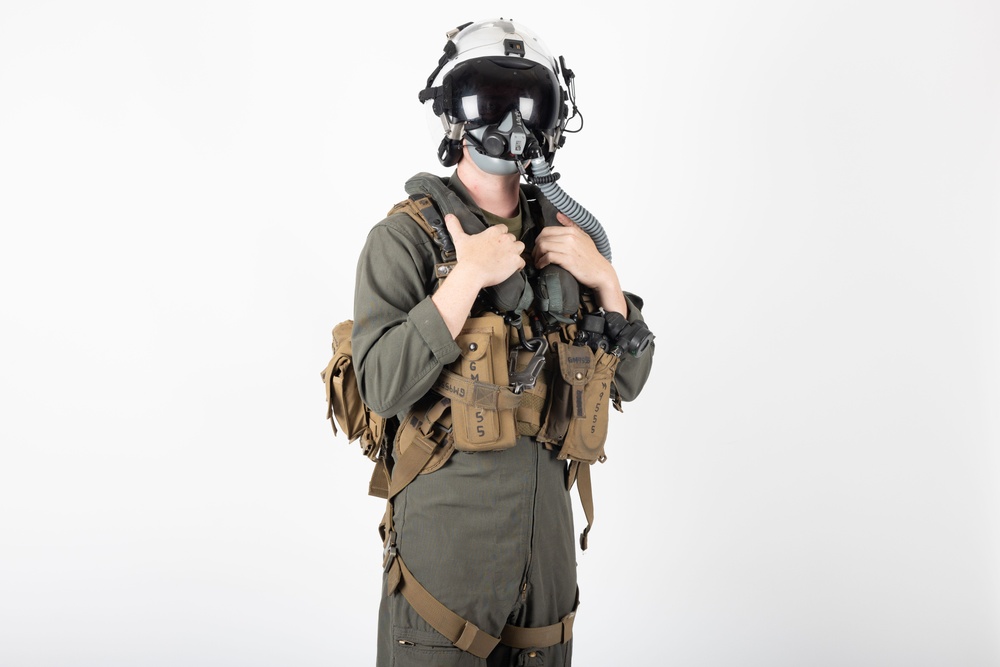 America's Airshow: Marines Pose for Content