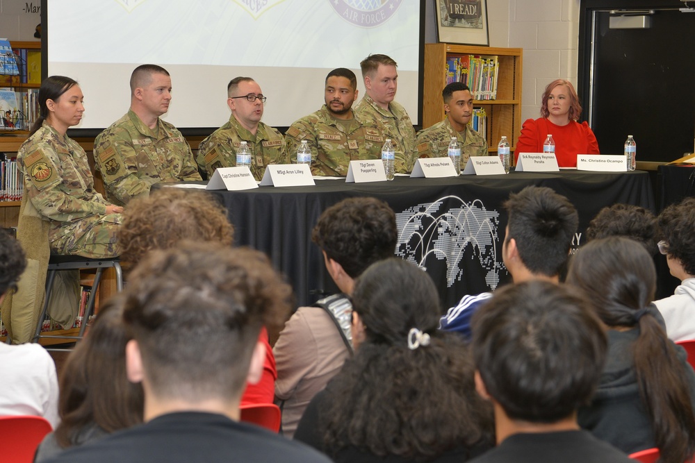 16th Air Force Airmen share cyber expertise with 130 middle-school students