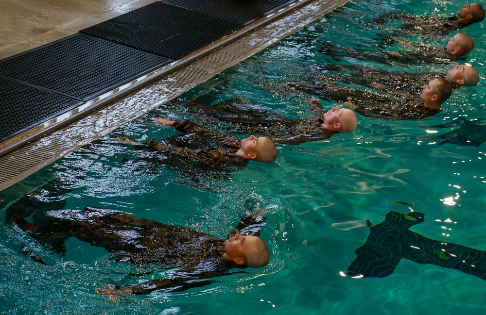 Echo Company Swim Qualification