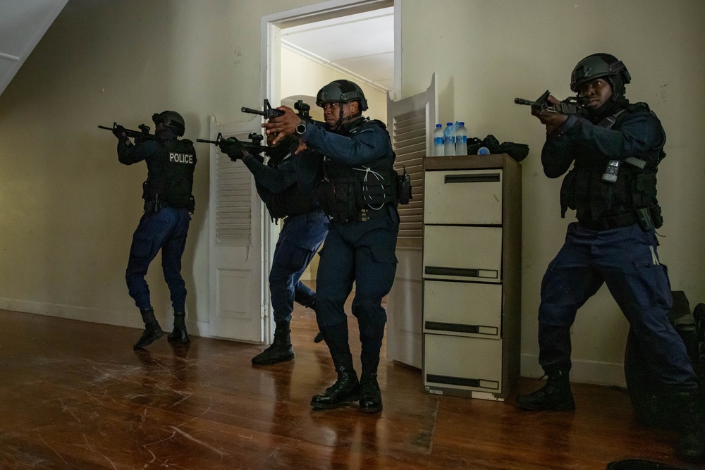 Barbados Police Tactical Response Unit Receives Expert Feedback from Interagency Training Specialist at TRADEWINDS 24