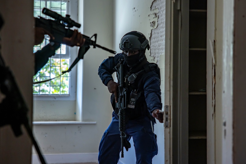 Barbados Police Tactical Response Unit Receives Expert Feedback from Interagency Training Specialist at TRADEWINDS 24