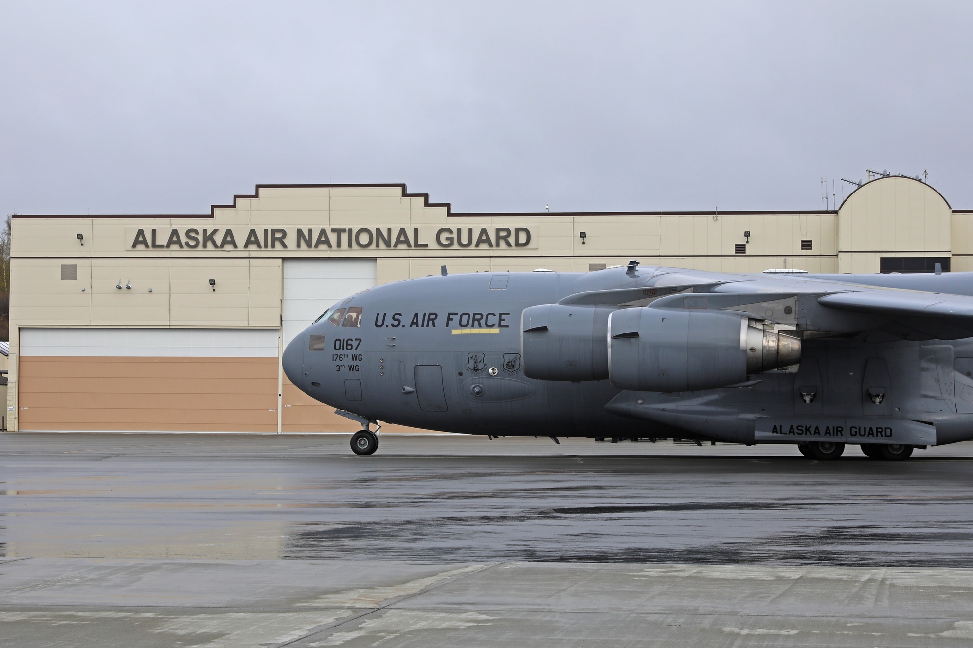 横田基地 米空軍 USAF 36 EAGLE AIRLIFTERS アロハシャツ Amazon.co.jp: 横田基地 米空軍 USAF 36 EAGLE AIRLIFTERS