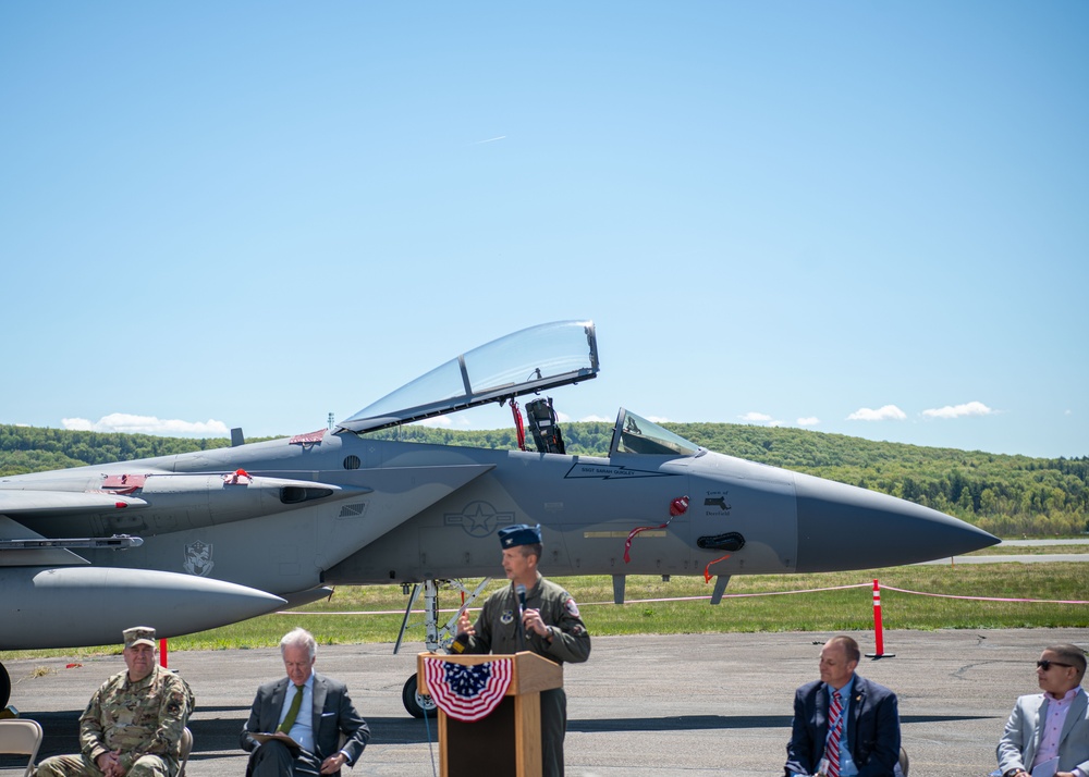 104th Fighter Wing holds groundbreaking ceremony with Westfield-Barnes Regional Airport for new taxiway