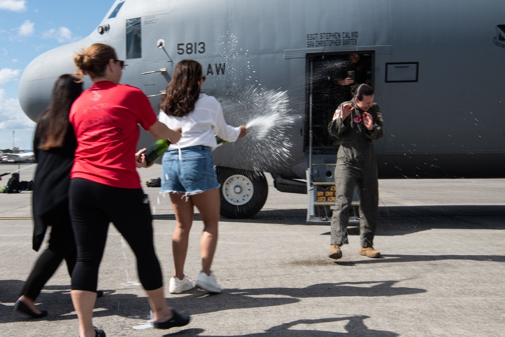 36th AS Commander completes final flight with Yokota