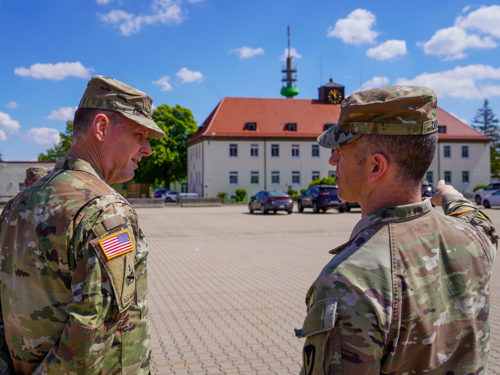 Lt. Gen. Matlock, U.S. Army DCoS G-3/5/7, Visits USAG Ansbach