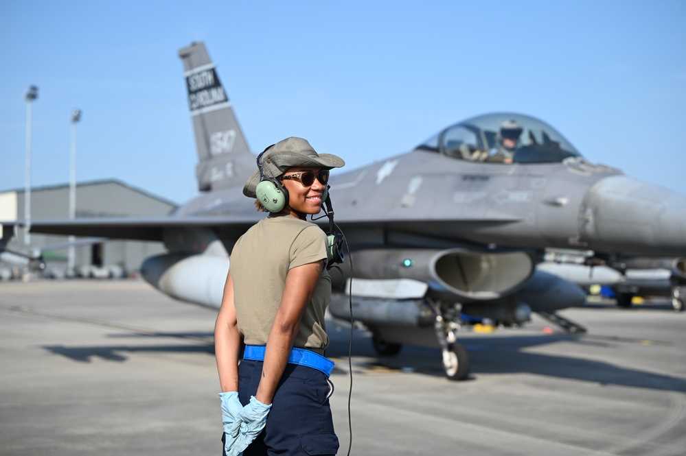 F-16 Crew Chief at Sentry Savannah 2024