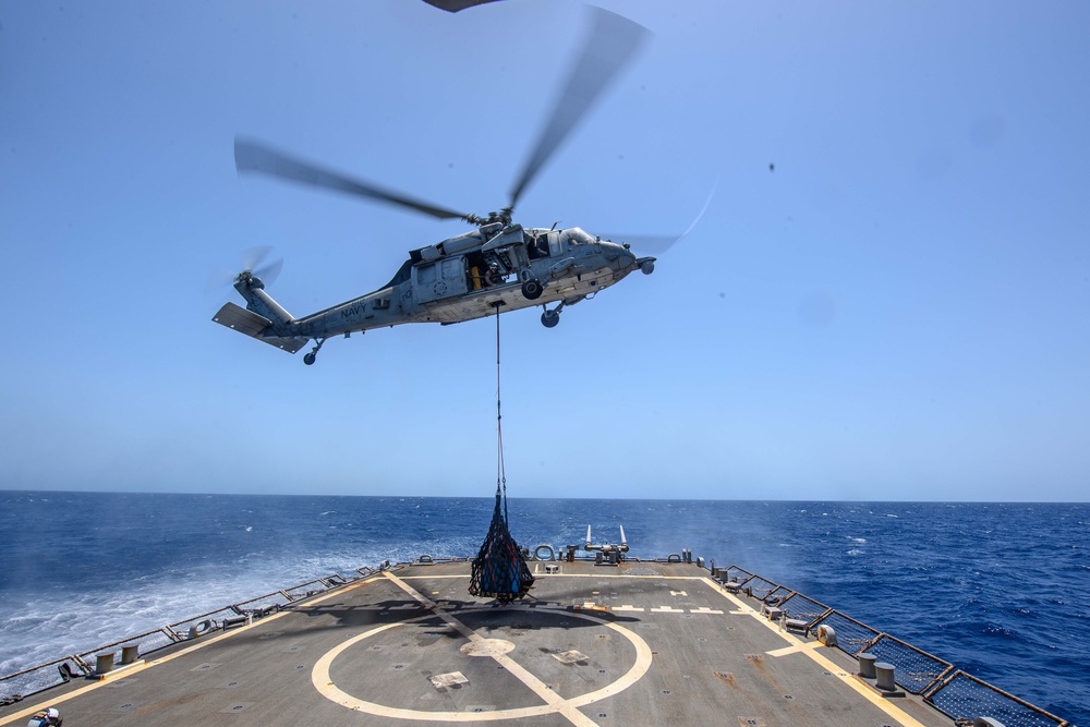 USS Laboon (DDG 58) Conducts Flight Quarters in the Red Sea