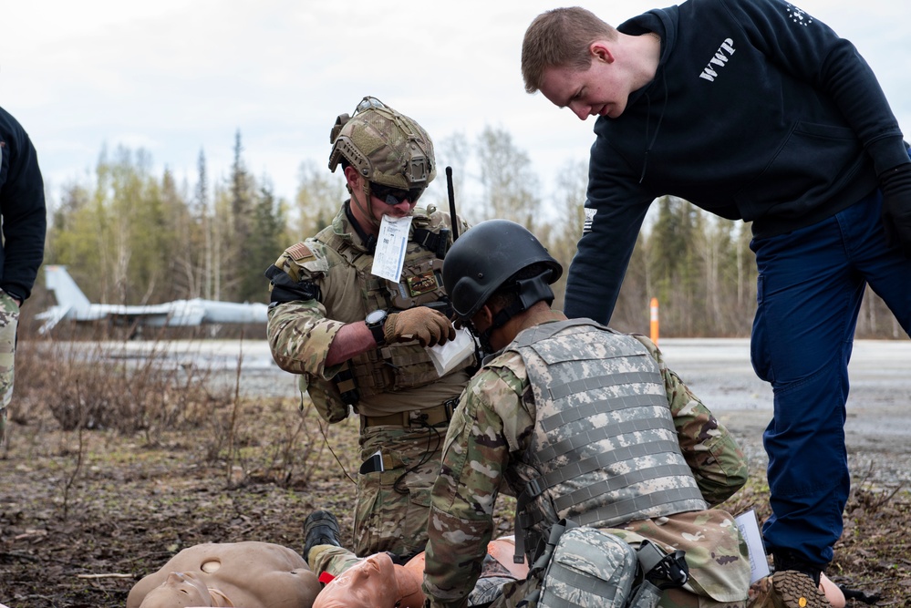 TACPs and JBER personnel participate in TCCC - Tier 2