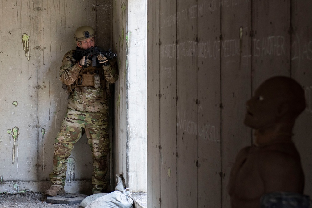 TACPs and JBER personnel participate in TCCC - Tier 2