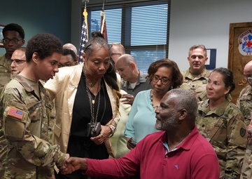 From Adversity to Victory: Colonel Gregory D. Gadson's Unwavering Faith Inspires Soldiers in Recovery