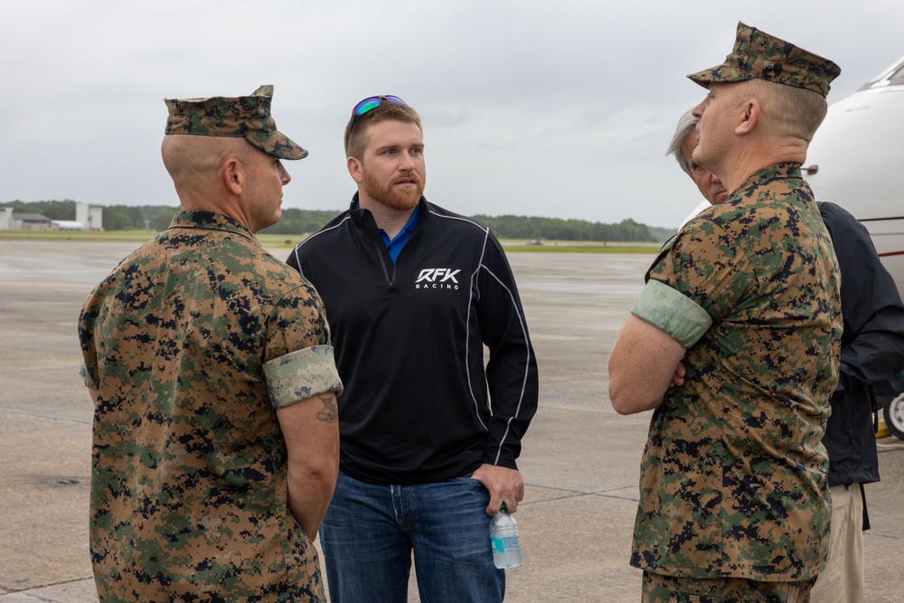 Chris Buescher visits MCAS Beaufort