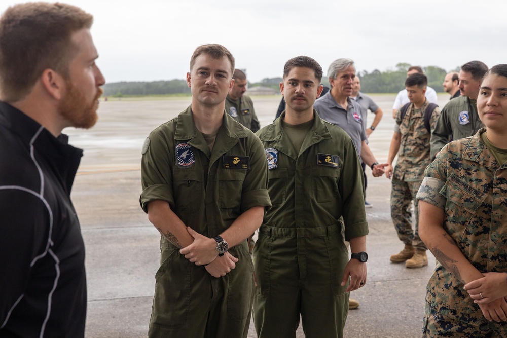 Chris Buescher visits MCAS Beaufort