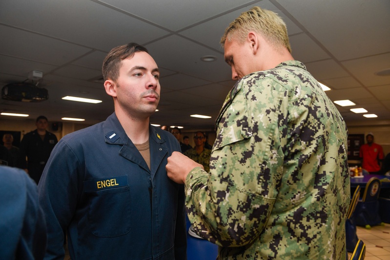 Supply Corps Officers Earn Warfare Pins