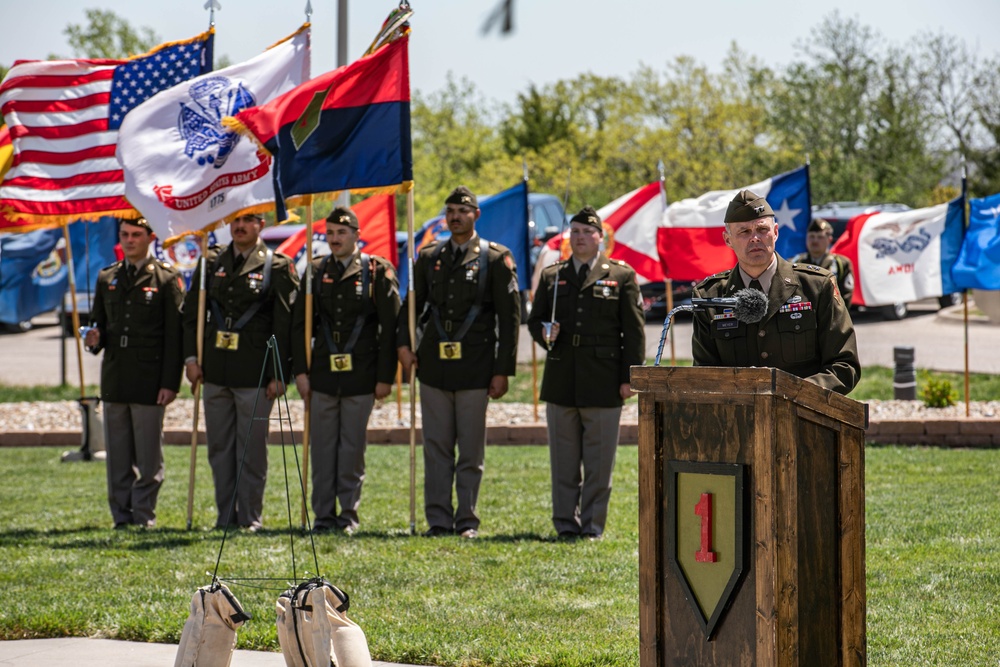 MG Meyer Unveils Desert Storm Memorial Alongside Commanders Widow