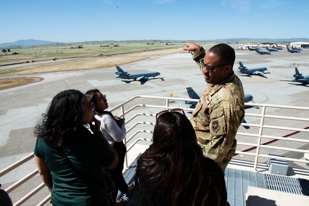 Leadership Vacaville Program members tour Travis AFB