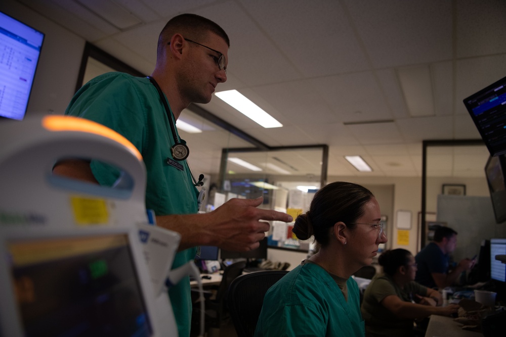 110th MDG Treats Emergencies at Tripler AMC