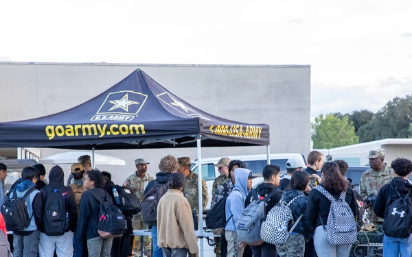 Western High School Army recruiting event