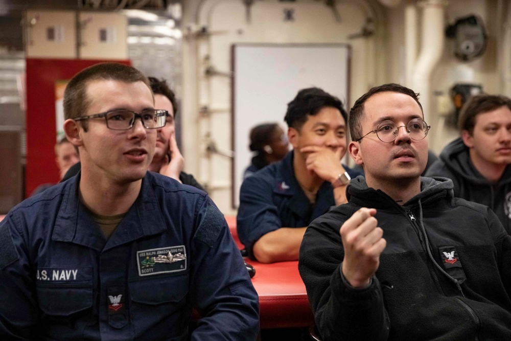 USS Ralph Johnson hosts game night for Sailors underway