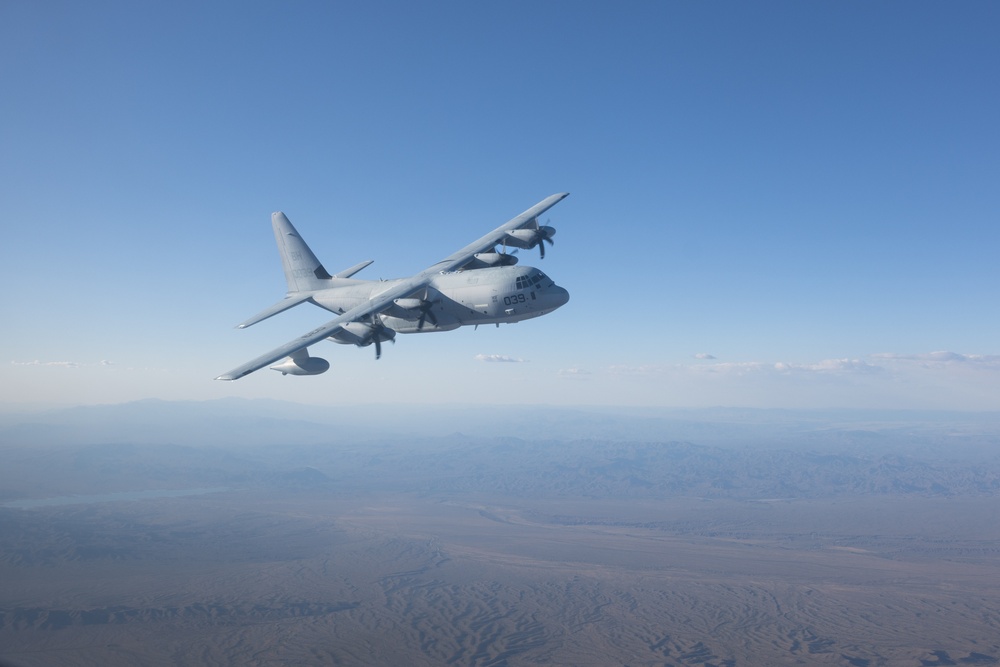 VMGR-153 Marines Conduct Flight Operations in Arizona