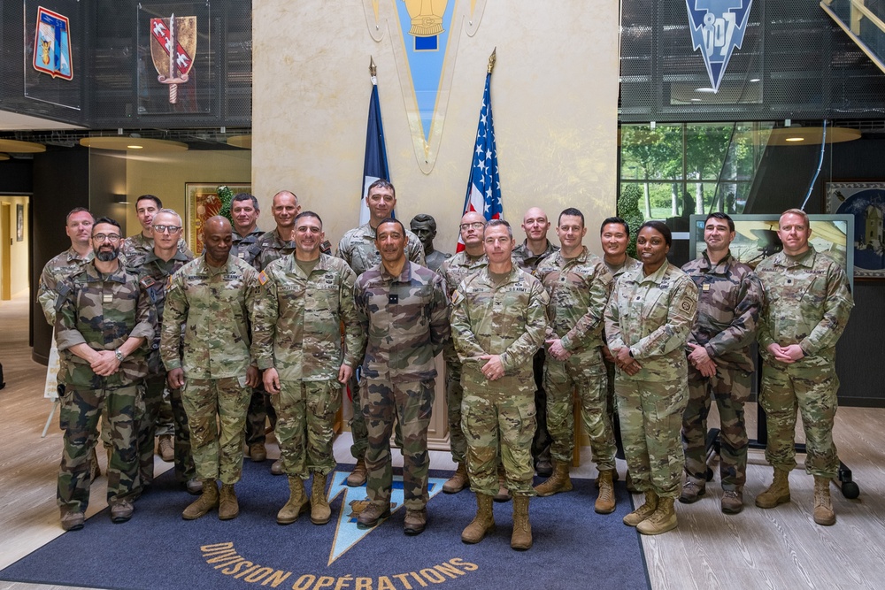 U.S., French Signal leaders establish ICG partnership