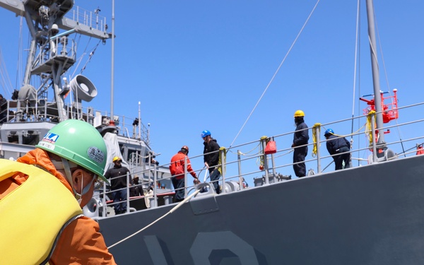 USS Warrior (MCM 10) Arrives in Hakodate, Japan