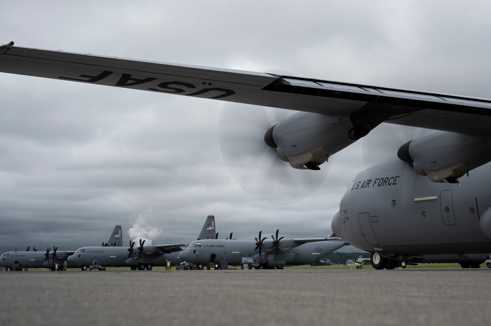 Yokota educators take flight for teacher appreciation week