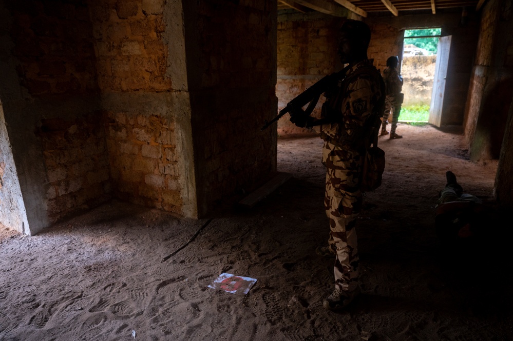 Chadian Special Forces conduct patrols in simulation village