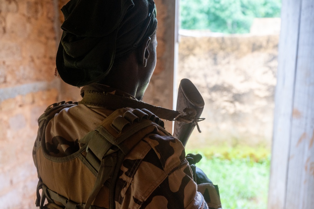 Chadian Special Forces conduct patrols in simulation village