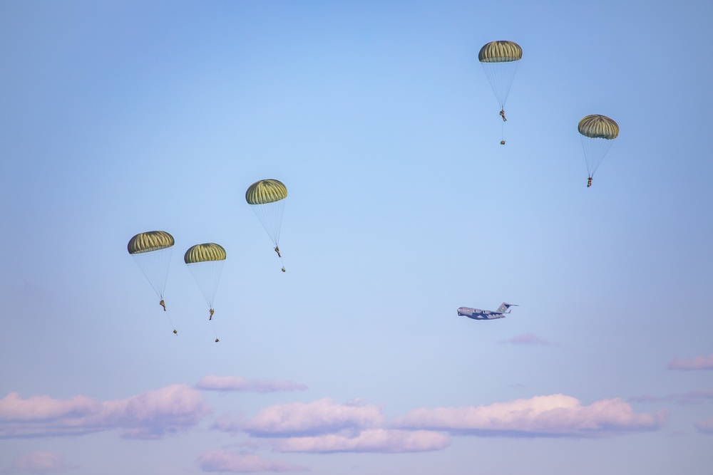 NATO troops conduct airborne jump during Swift Response