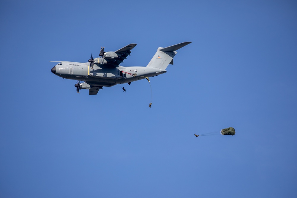 NATO troops conduct airborne jump during Swift Response