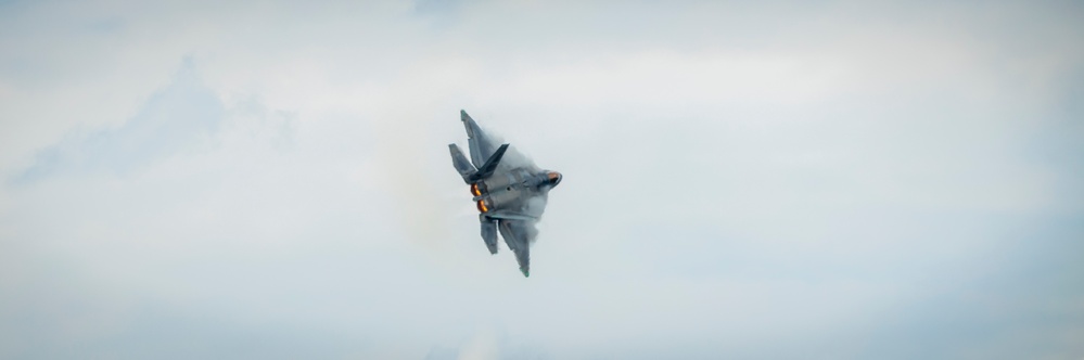 Marine Corps Air Station Cherry Point 2024 Air Show F-22 Demo