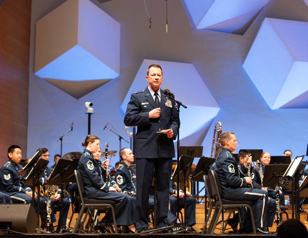 U.S. Air Force Band and Singing Sergeants: Midwest Tour