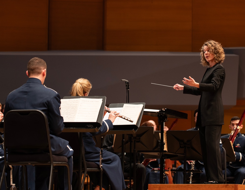 U.S. Air Force Band and Singing Sergeants: Midwest Tour