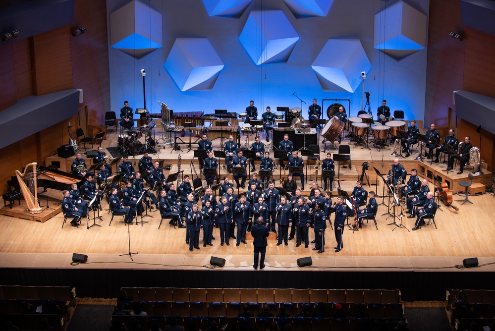 U.S. Air Force Band and Singing Sergeants: Midwest Tour