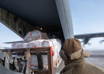 Kentucky Air Guard transports building materials to construct homes in Alaska