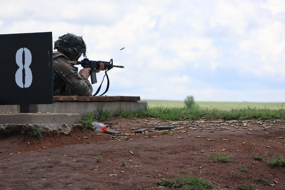 Best Redleg Competition: M4 Qualification Range